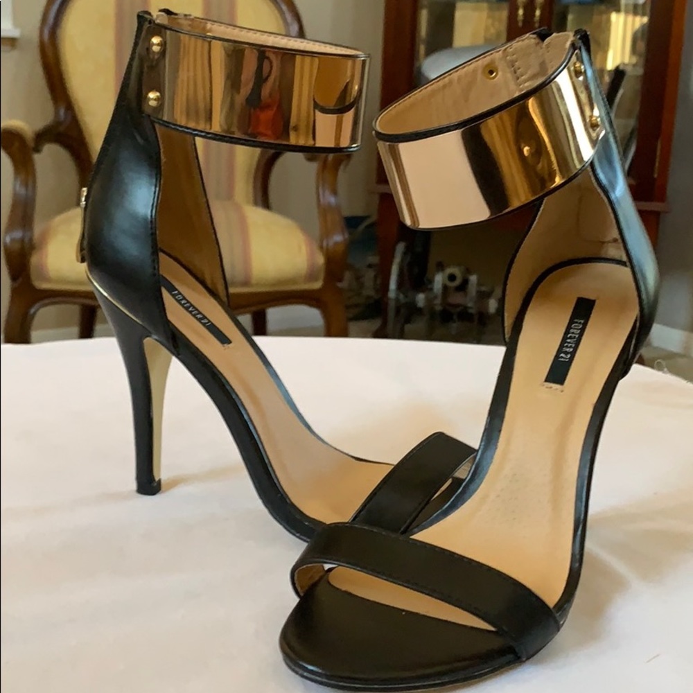 FOREVER 21 HEELS